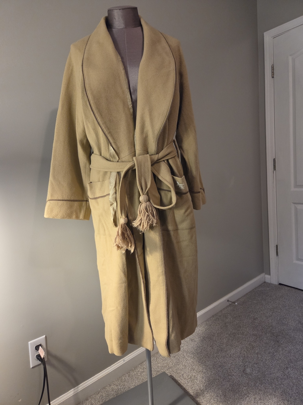 Vintage Celine wrap robe or housecoat in a camel color, Wool M